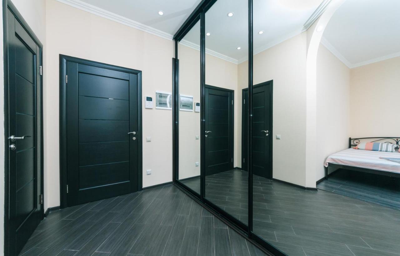 1К Люкс На Жилянская 118 Apartment Киев Екстериор снимка